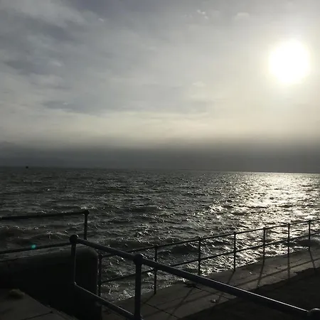 Schoenes Feriendomizil Mit Meerblick Suedstrand Naehe Fliegerdeich In Wilhelmshaven Exterior photo