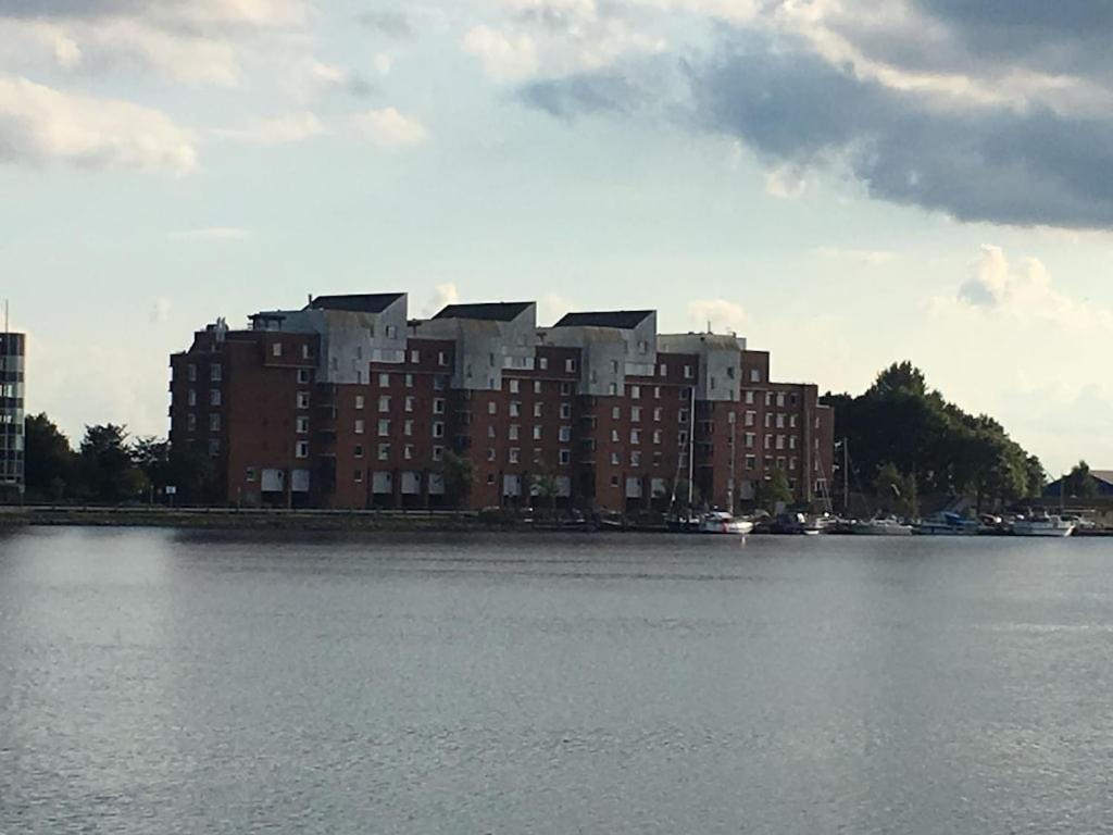 Schoenes Feriendomizil Mit Meerblick Suedstrand Naehe Fliegerdeich In Wilhelmshaven