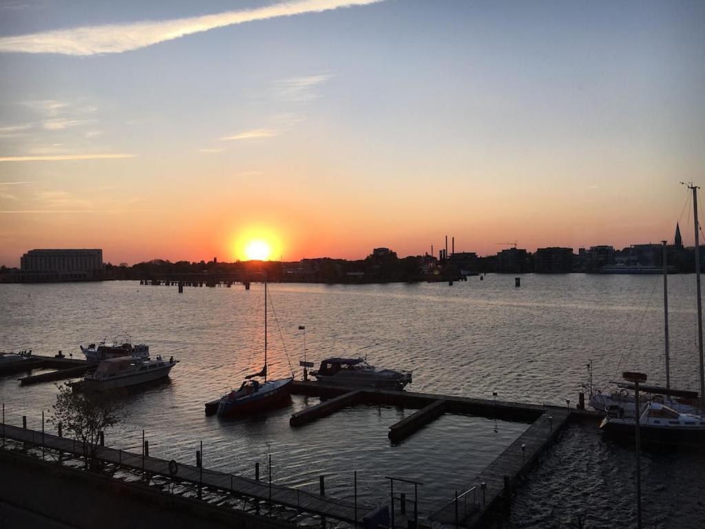 Apartment Schoenes Feriendomizil Mit Meerblick Suedstrand Naehe Fliegerdeich In Wilhelmshaven